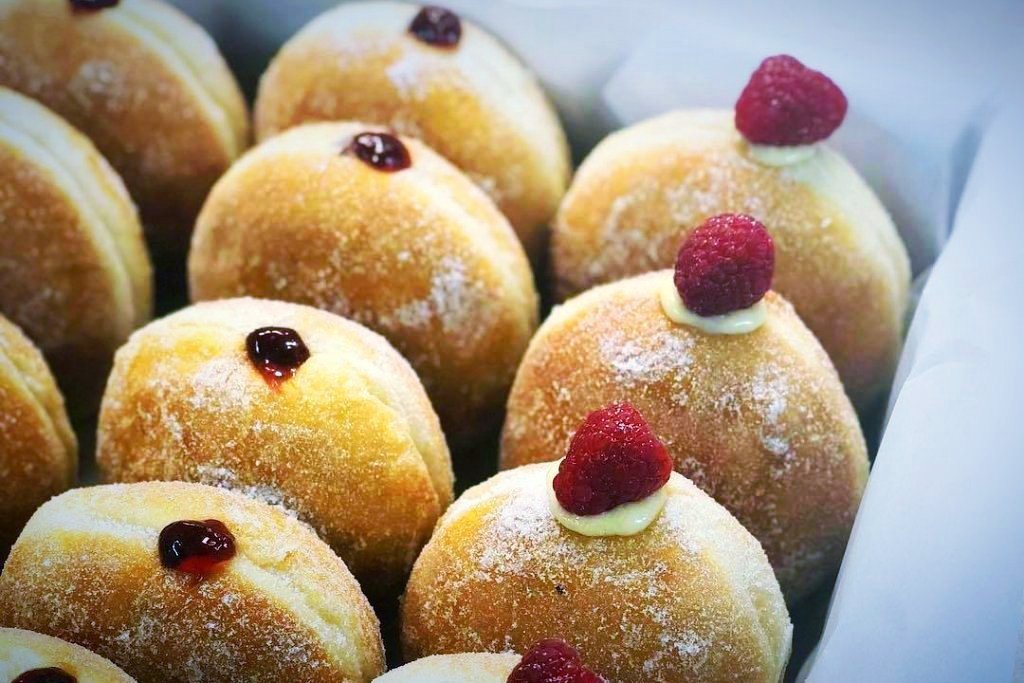 Cake and pastry courses Hobbs House Bakery